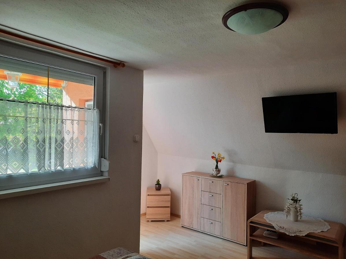 Dora Apartmanhaz Zalakaros Bagian luar foto